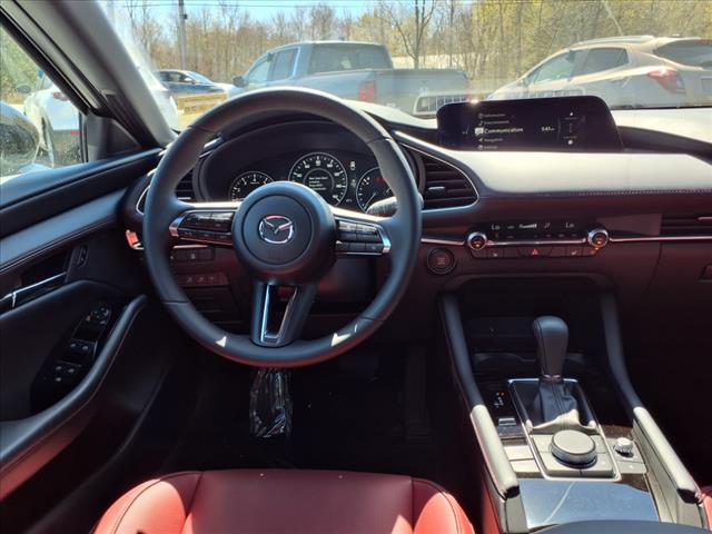2025 Mazda Mazda3 Hatchback 2.5 S Carbon Edition