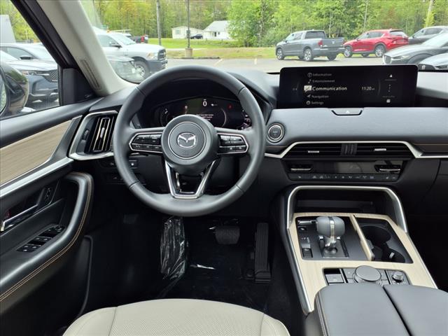 2025 Mazda CX-70 Plug-in Hybrid 