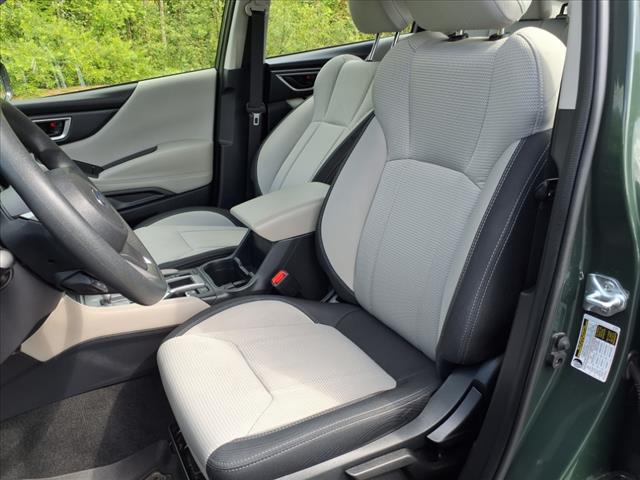 2024 Subaru Forester Base