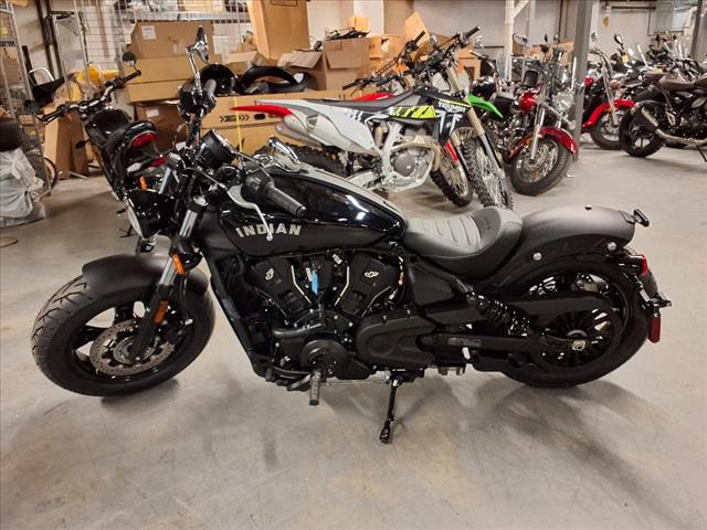 2025 Indian BOBBER 
