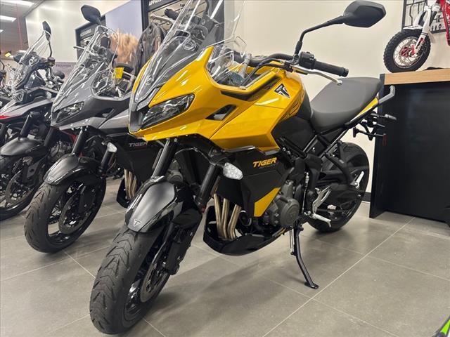 2025 Triumph TIGER SPT 