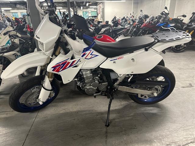 2023 Suzuki DR-Z400SM