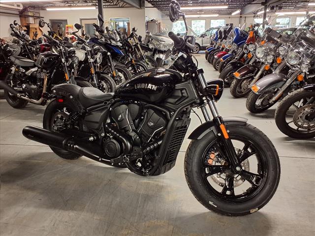 2025 Indian BOBBER 