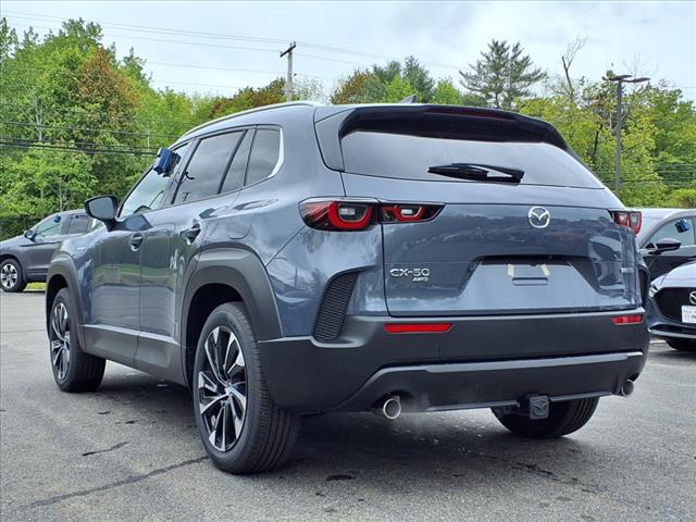 2025 Mazda CX-50 Hybrid 