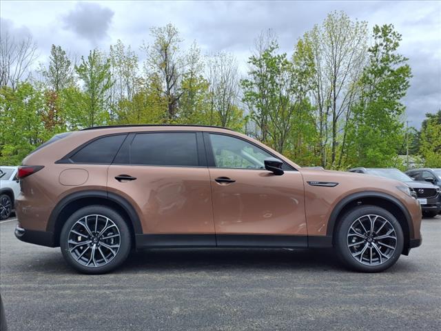 2025 Mazda CX-70 Plug-in Hybrid 