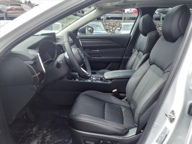 2025 Mazda CX-50 Hybrid Premium Plus