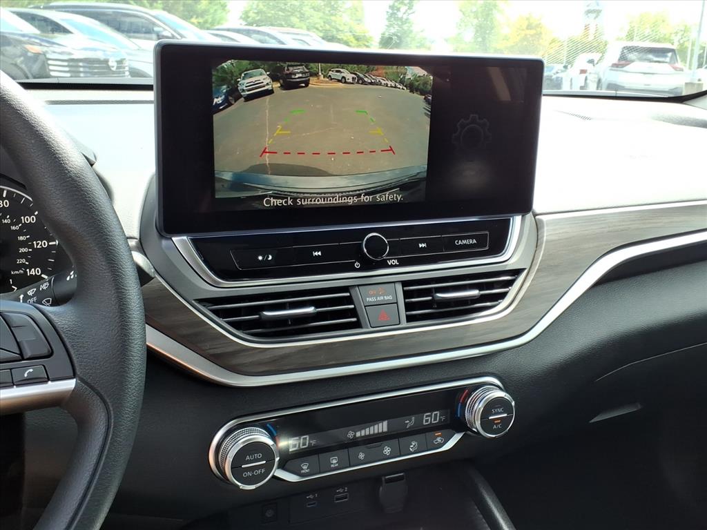 NissanAltima10