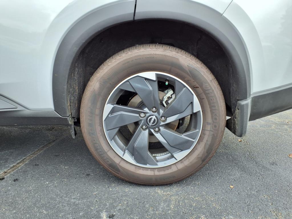 NissanRogue23