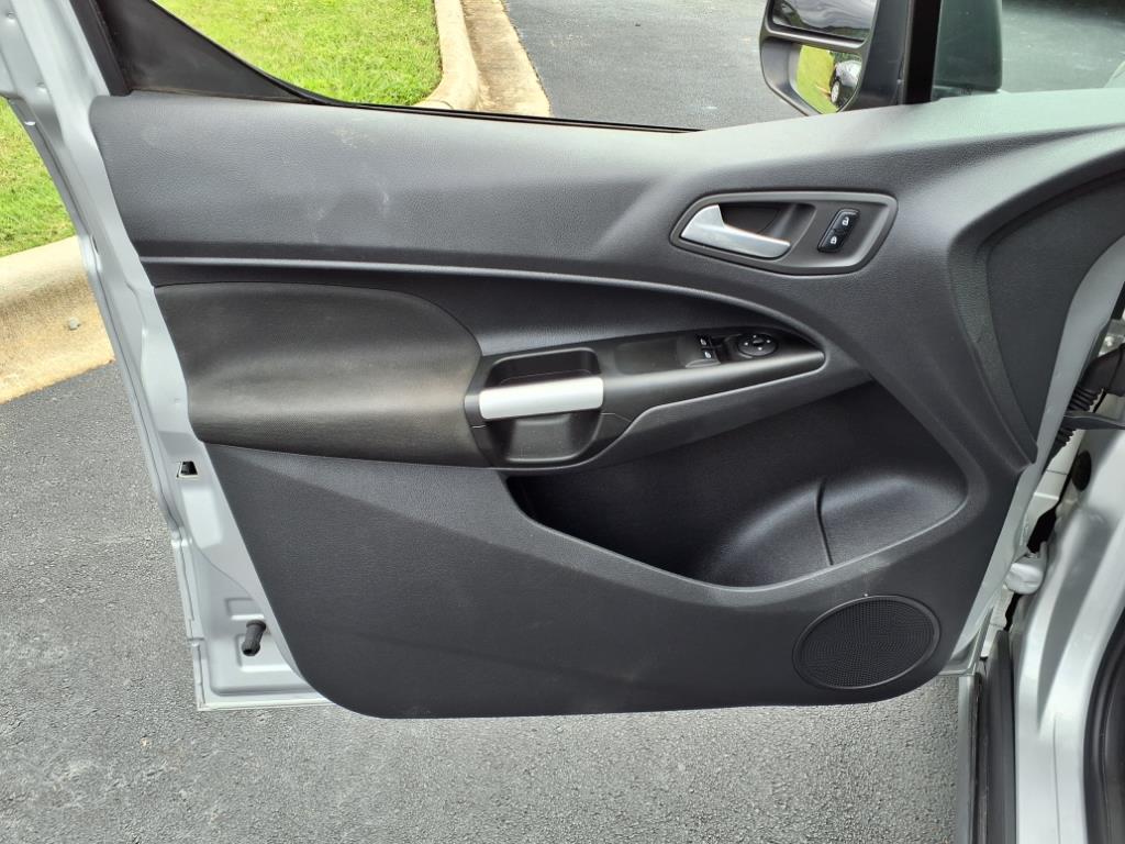 FordTransit Connect6