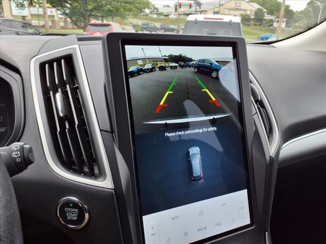 2022 Ford Edge SEL - Photo 11