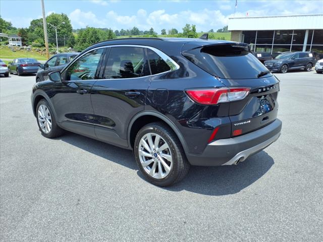 2021 Ford Escape Titanium - Photo 2