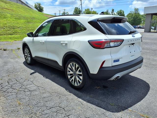 2021 Ford Escape Titanium - Photo 2