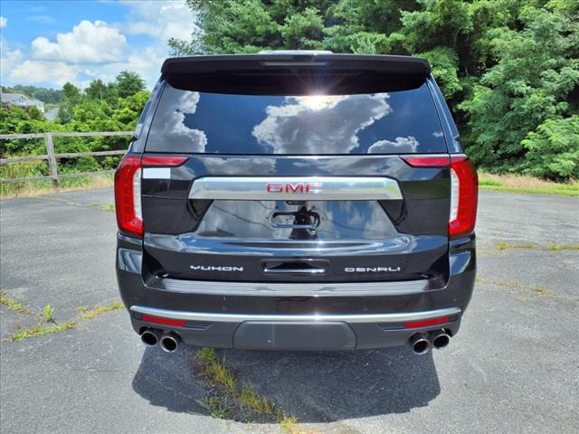 2021 GMC Yukon Denali - Photo 3