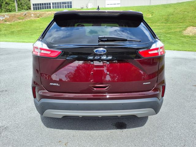 2022 Ford Edge SEL - Photo 4