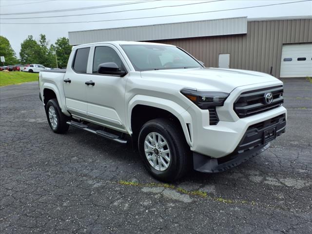2024 Toyota Tacoma SR - Photo 5
