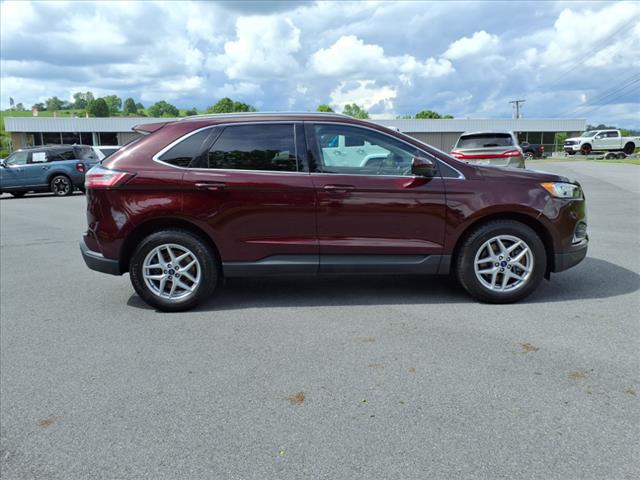 2022 Ford Edge SEL - Photo 6