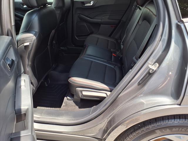 2024 Ford Escape ST-Line - Photo 9
