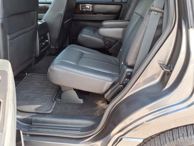 2017 Lincoln Navigator Reserve - Photo 9