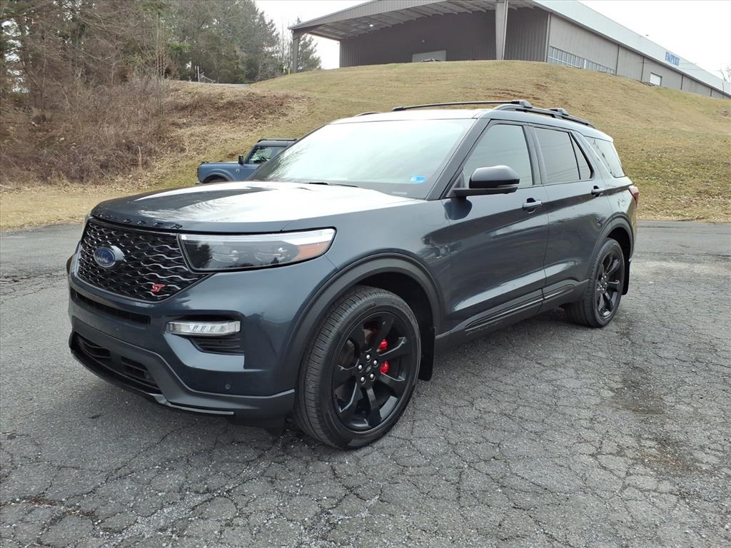 2022 Ford Explorer ST AWD
