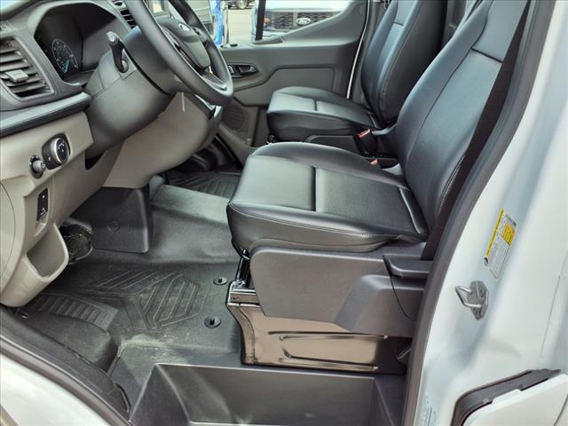 2025 Ford Transit 250