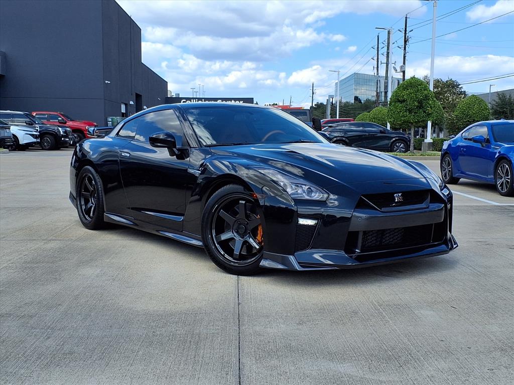 2017 Nissan GT-R Premium