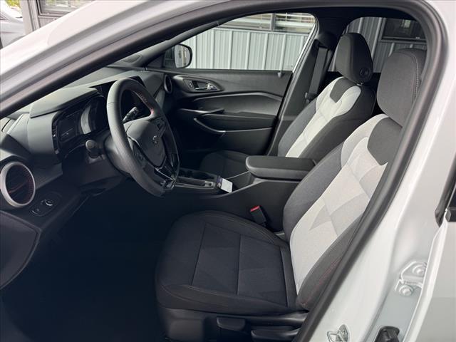 2025 Chevrolet Trax RS