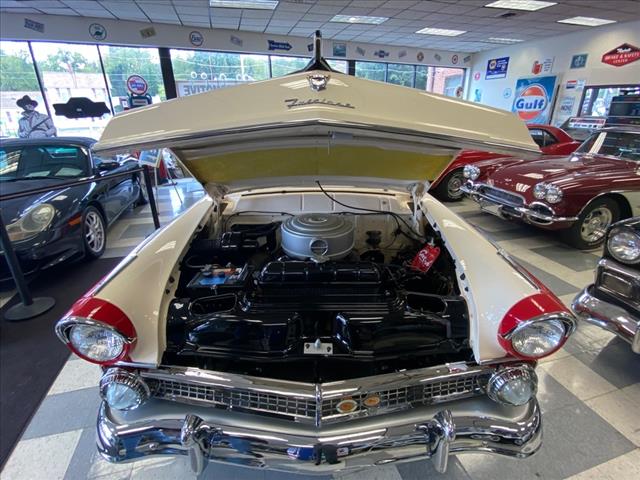 1955 Ford Crown Victoria Continental Kit - Photo 13