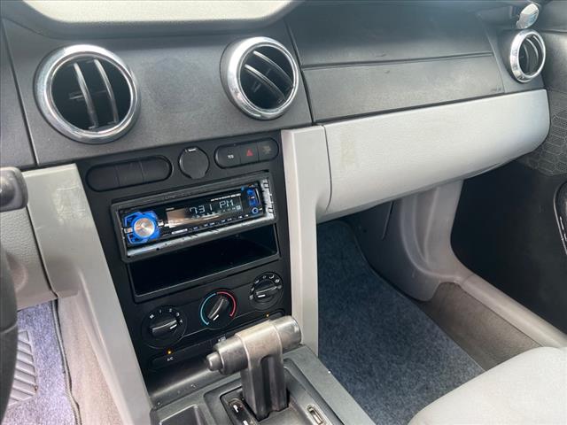 2008 Ford Mustang V6 Premium - Photo 14
