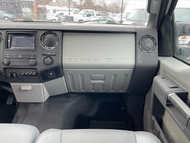 2015 Ford F-450 Super Duty XLT - Photo 17