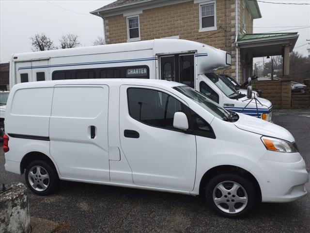 2018 Nissan NV200 SV - Photo 2