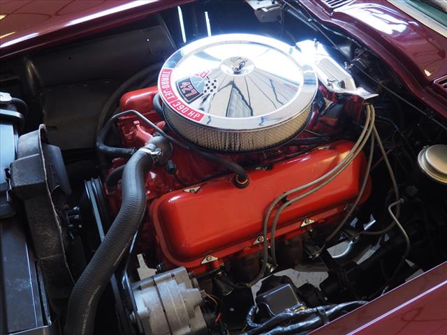 1966 Chevrolet Corvette CONVERTABLE - Photo 9