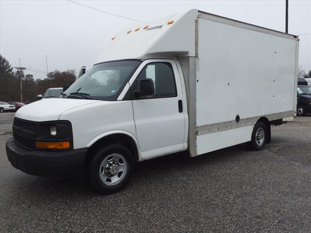 2013 Chevrolet Express G3500 G3500 - Photo 9