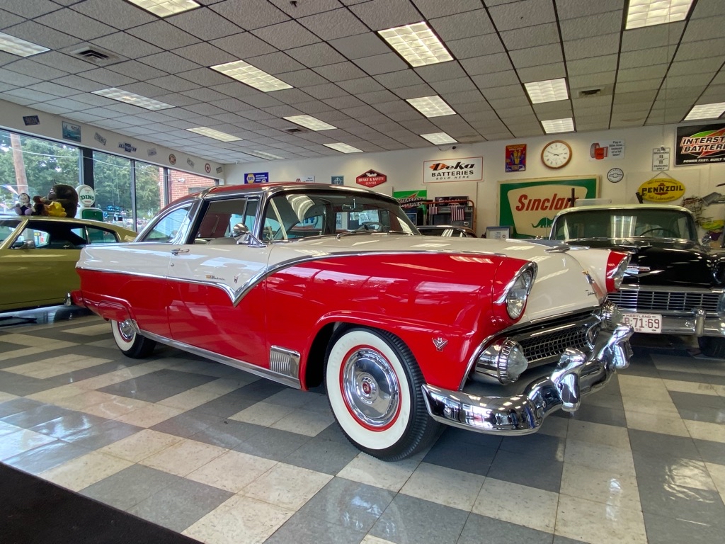 1955 Ford Crown Victoria Continental Kit - main photo