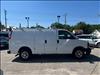 2017 Chevrolet Express 2500 - thumbnail 4