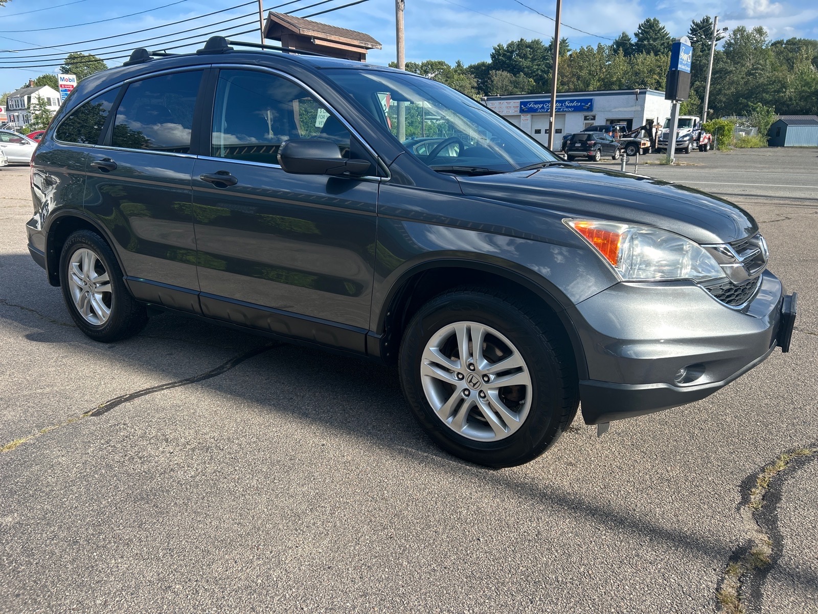 Polished Metal Metallic (gy) 2011 Honda CR-V SUV / Crossover All-Wheel Drive 5-Speed Automatic