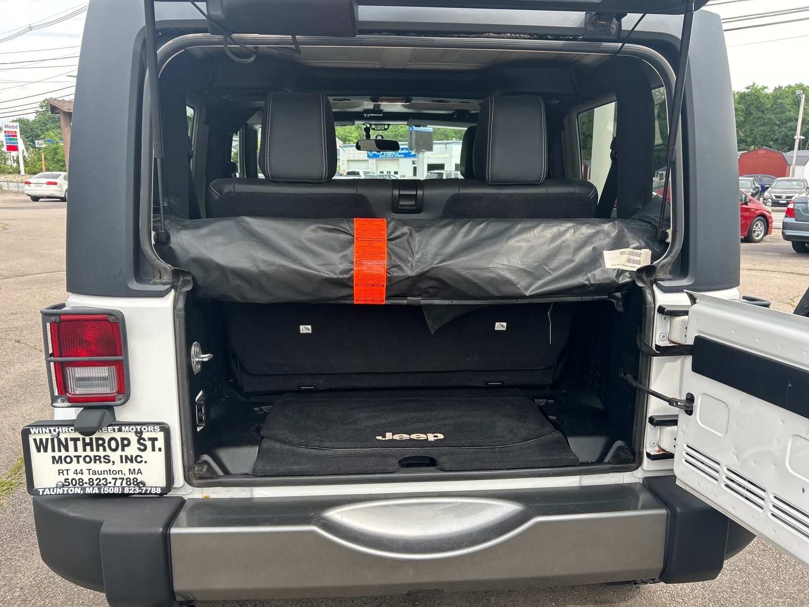 View vehicle photo 5