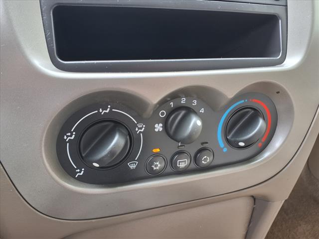 2004 Saturn Ion 2
