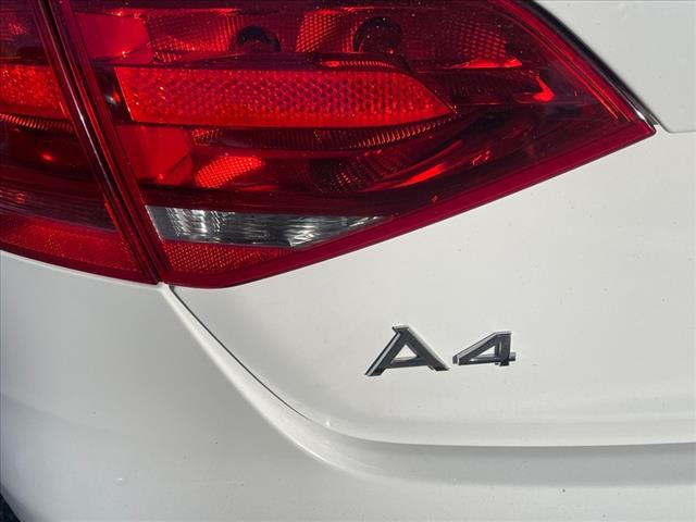2010 Audi A4 2.0T quattro Premium