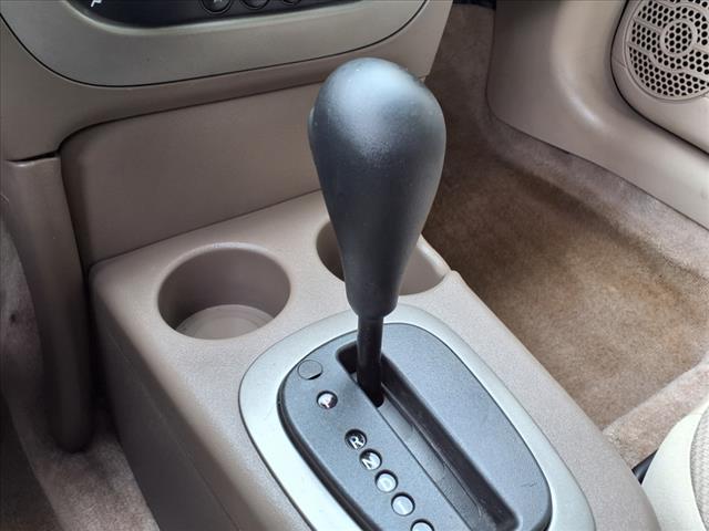 2004 Saturn Ion 2
