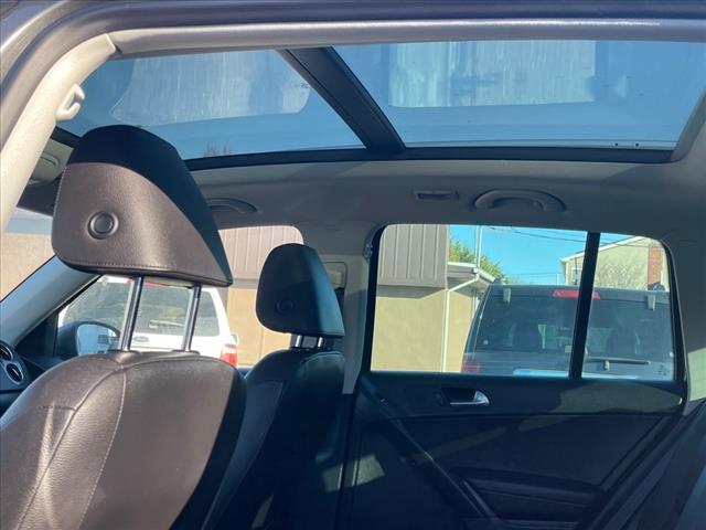 2014 Volkswagen Tiguan SEL 4Motion