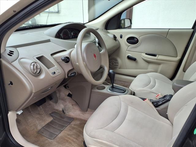 2004 Saturn Ion 2