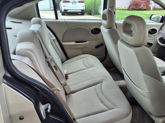 2004 Saturn Ion 2