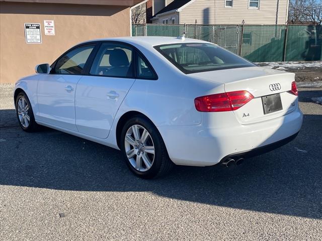 2010 Audi A4 2.0T quattro Premium