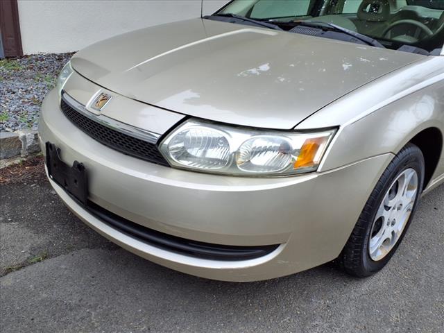 2004 Saturn Ion 2