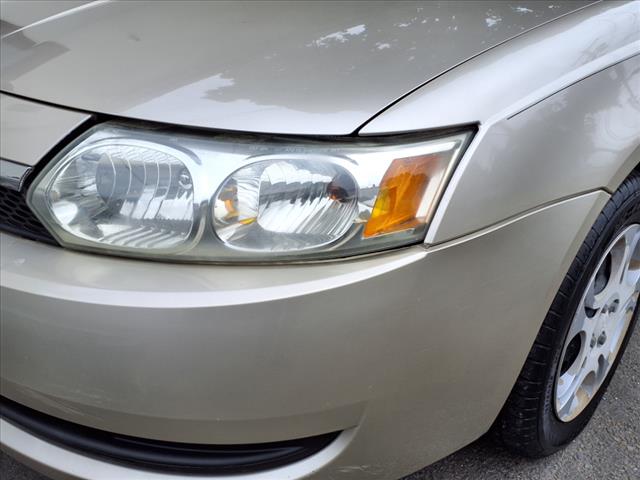 2004 Saturn Ion 2