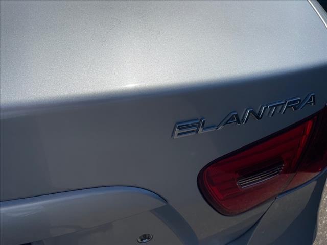 2009 Hyundai ELANTRA GLS