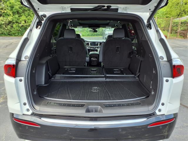 2022 Buick Enclave Essence