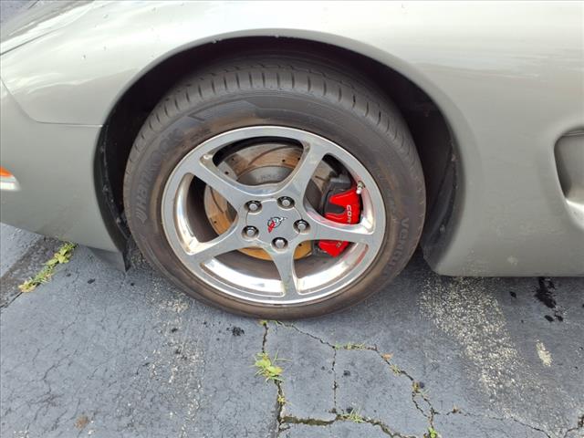 2001 Chevrolet Corvette Base