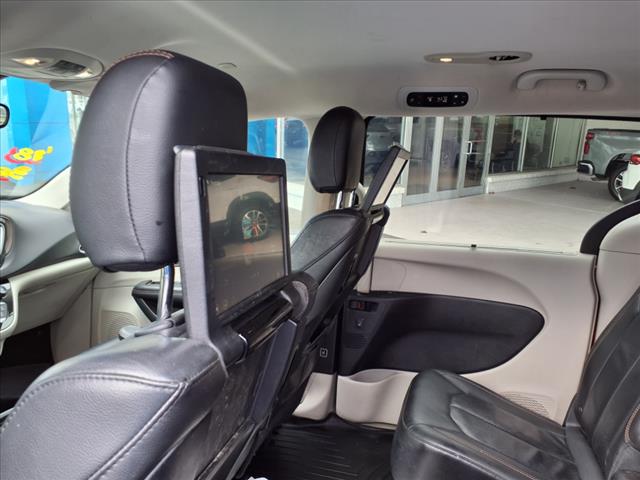 2018 Chrysler Pacifica Touring L Plus