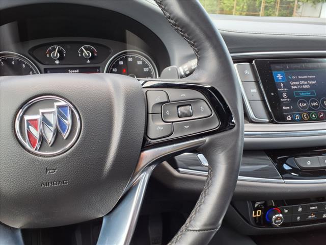 2022 Buick Enclave Essence